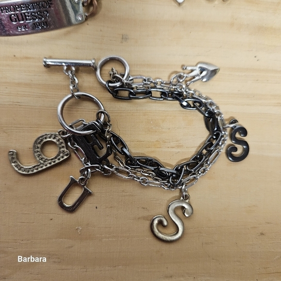 Vintage Set of 3 GUESS Silver-tone Chain Bracelets - Picture 4 of 6